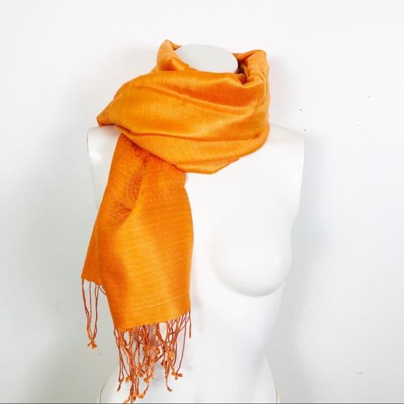 NEW 70% Pashmina & 30% Silk Scarf - Picture 5 of 9